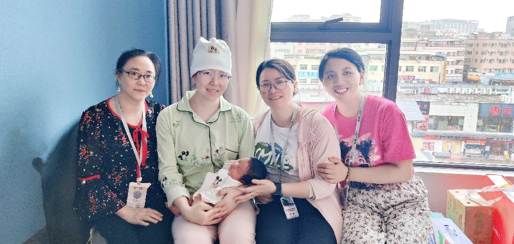 深圳微視：以愛(ài)之名，慰問(wèn)生育女職工